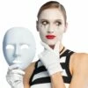 Masker Mime Wit