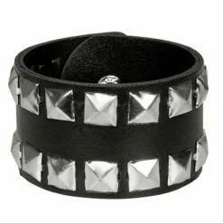 Armband Studs