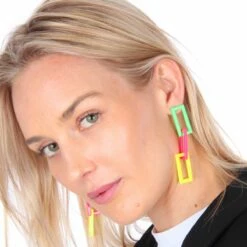 Neon Oorbellen Schakel -FeestFabriek Verkoop neon oorbellen schakel 5 gr 1